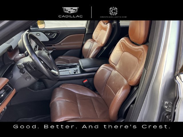 Used 2020 Lincoln Aviator Grand Touring w/ Equipment Group 302A AWD/4WD image 21