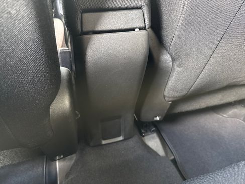 Used 2018 Jeep Renegade Sport w/ Power & Air Group AWD/4WD image 15
