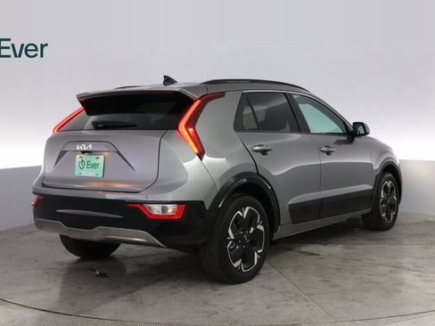 Used 2024 Kia Niro Wind image 12