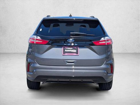Certified 2022 Ford Edge ST-Line AWD/4WD image 7