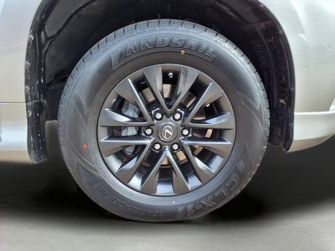 Used 2023 Lexus GX 460 Premium image 9