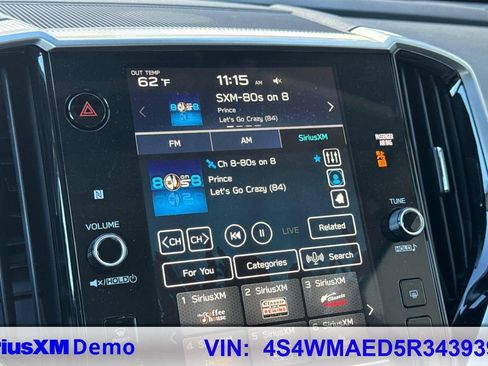 Used 2024 Subaru Ascent Premium w/ Convenience Package image 34