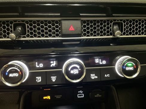 Certified 2024 Honda Civic EX image 18