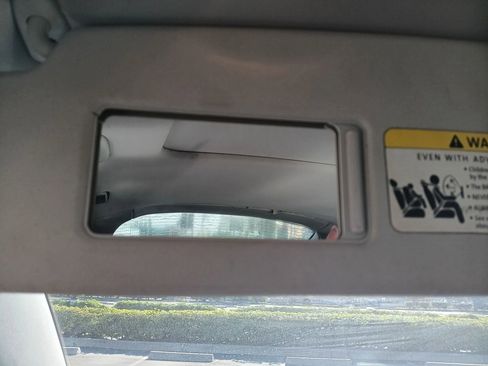 Used 2007 Volkswagen Beetle Coupe w/ Package 1 image 23