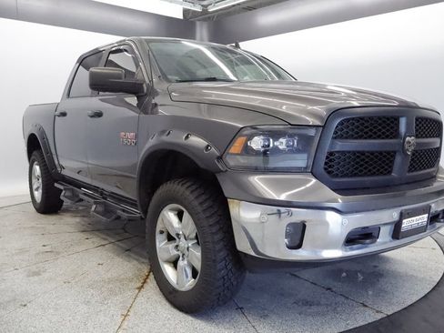 Used 2017 RAM 1500 Big Horn AWD/4WD image 6