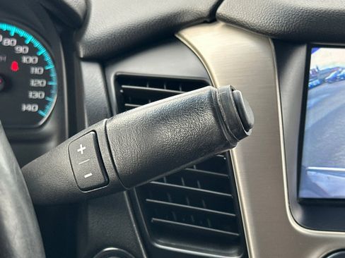 Used 2018 GMC Yukon Denali w/ Open Road Package image 23