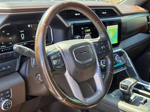 Used 2023 GMC Sierra 1500 Denali w/ Denali Reserve Package AWD/4WD image 18