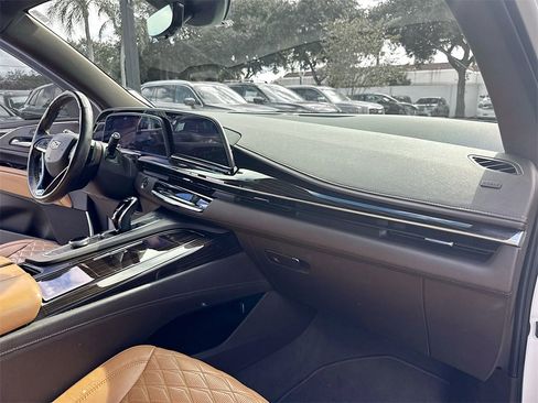 Used 2022 Cadillac Escalade Sport w/ Touring Package image 32