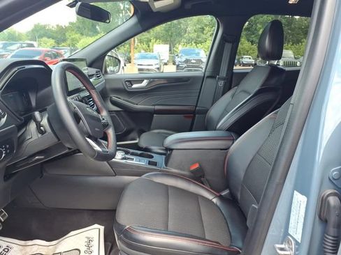 Certified 2024 Ford Escape ST-Line w/ Tech Pack #1 AWD/4WD image 12
