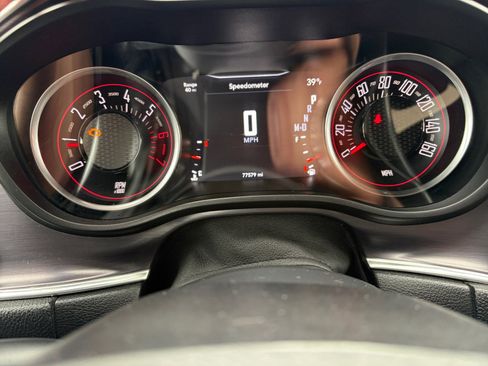 Used 2018 Dodge Challenger R/T RWD image 27