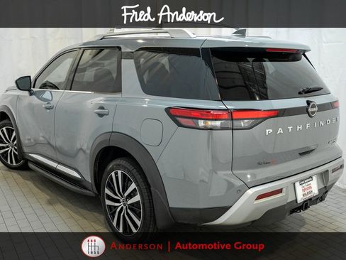 Used 2023 Nissan Pathfinder Platinum w/ Lighting Package (N93) AWD/4WD image 3