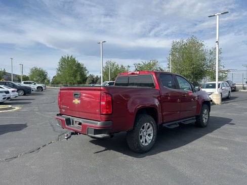 Used 2018 Chevrolet Colorado LT w/ LT Convenience Package image 4