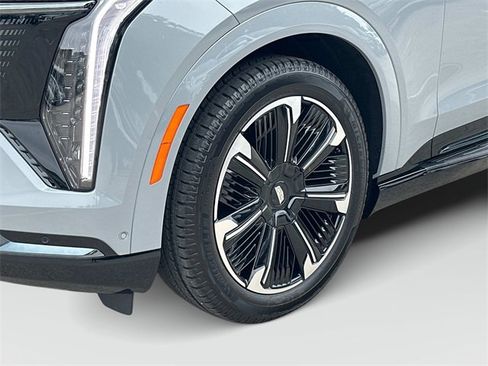 New 2026 Cadillac Escalade IQL Sport 1 image 17