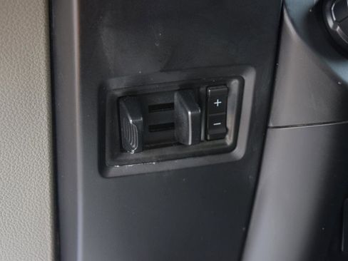 Used 2017 Ford F150 XL w/ XL Power Equipment Group AWD/4WD image 24
