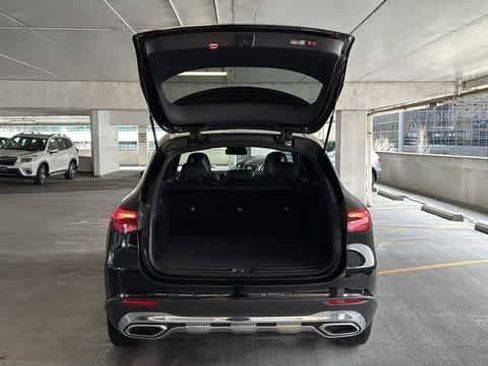 Certified 2026 Mercedes-Benz GLC 300 4MATIC image 9
