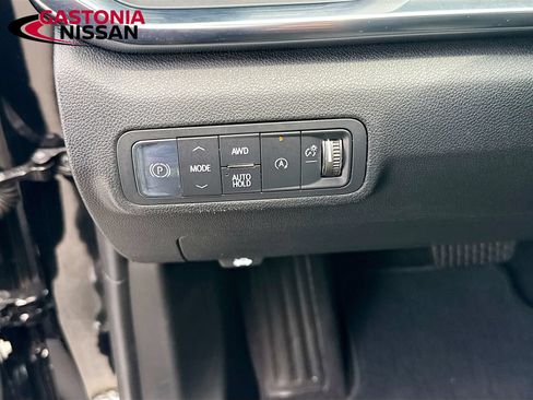 Used 2025 GMC Terrain Elevation AWD/4WD image 29