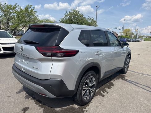 Used 2023 Nissan Rogue SV AWD/4WD image 4