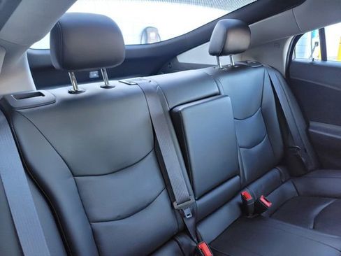 Used 2017 Chevrolet Volt LT w/ Comfort Package image 15