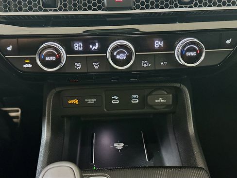 Used 2025 Honda Civic Sport image 24