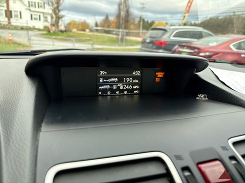 Used 2016 Subaru Forester 2.5i Premium w/ All-Weather Package image 23