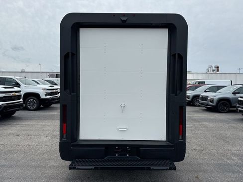 Used 2024 Chevrolet Brightdrop 600 w/ Battery Pack, Max Range AWD/4WD image 4
