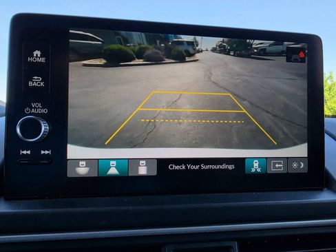 Used 2025 Honda Pilot Touring image 52