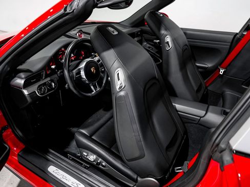 Used 2015 Porsche 911 Targa 4S AWD/4WD image 24