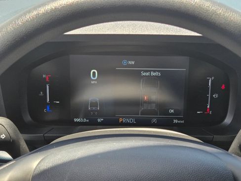 Used 2025 Ford Maverick XL w/ Equipment Group 102A AWD/4WD image 23