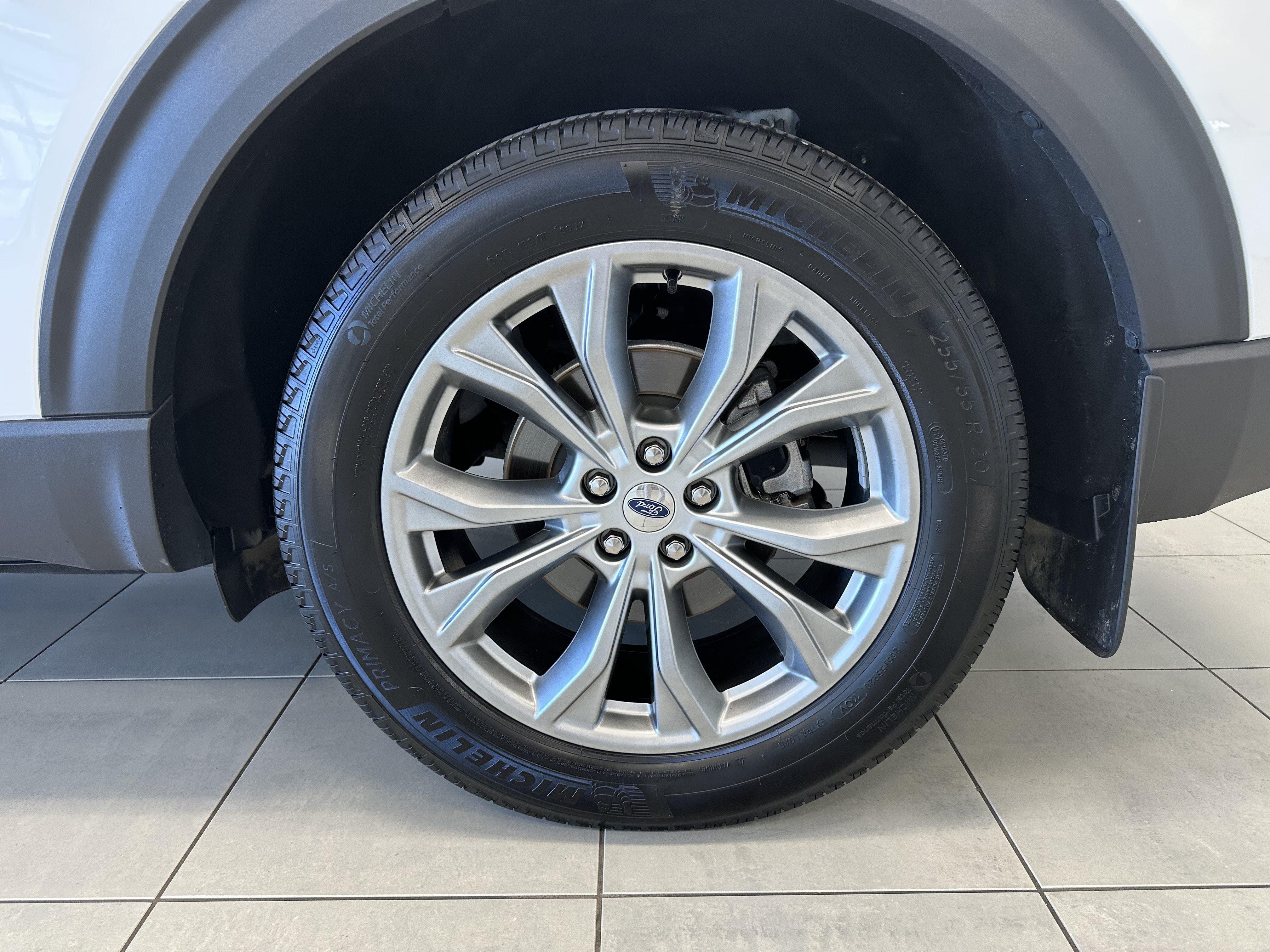 Used 2020 Ford Explorer Limited AWD/4WD image 8