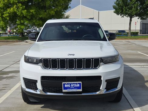 Used 2023 Jeep Grand Cherokee L Laredo image 10