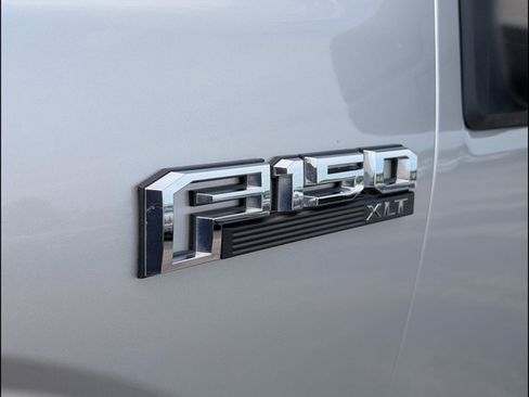 Used 2017 Ford F150 XLT w/ Equipment Group 302A Luxury AWD/4WD image 24