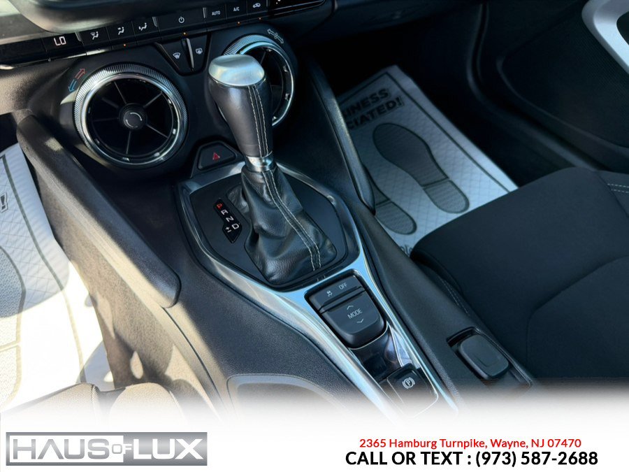 Used 2020 Chevrolet Camaro LT RWD image 21