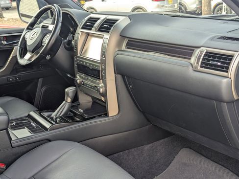 Used 2021 Lexus GX 460 Premium image 29