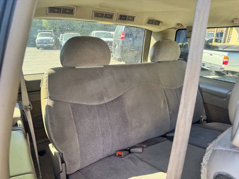 Used 2001 Chevrolet Astro Passenger RWD image 17