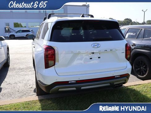 Used 2024 Hyundai Palisade SEL AWD/4WD image 16