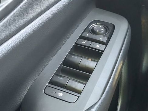 Certified 2026 Toyota Prius SE image 21