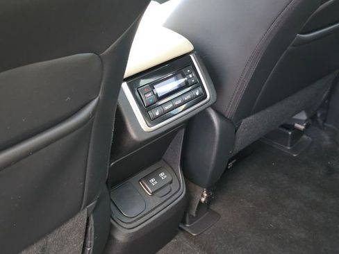 Used 2020 Subaru Ascent Limited w/ Technology Package image 23