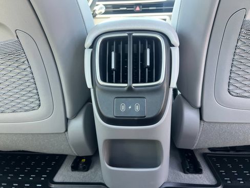 Used 2024 Hyundai Ioniq 6 SEL RWD image 50