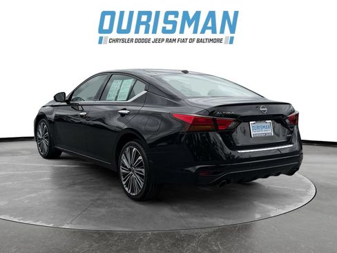Used 2023 Nissan Altima 2.5 SL AWD/4WD image 4