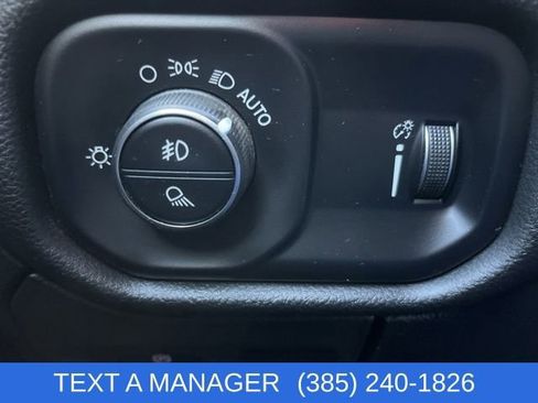 Used 2024 RAM 1500 Big Horn image 24