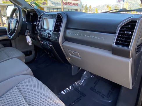 Used 2022 Ford F250 XLT image 12