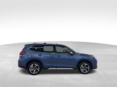 Certified 2023 Subaru Forester Touring AWD/4WD image 30