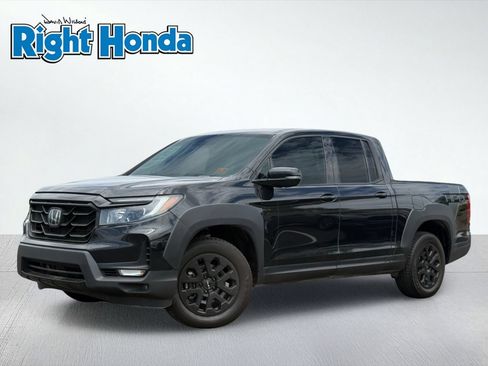 Used 2023 Honda Ridgeline Black Edition image 2