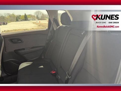 Used 2023 Nissan Rogue S image 8