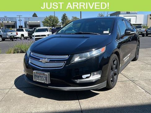 Used 2015 Chevrolet Volt Premium w/ Premium Trim Package FWD image 1