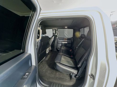 Used 2020 Ford F150 Lariat w/ Equipment Group 502A Luxury AWD/4WD image 25
