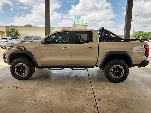 Used 2023 Chevrolet Colorado ZR2 w/ Desert Boss Special Edition AWD/4WD image 2
