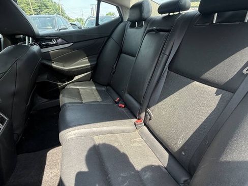 Used 2017 Nissan Maxima 3.5 SL FWD image 17