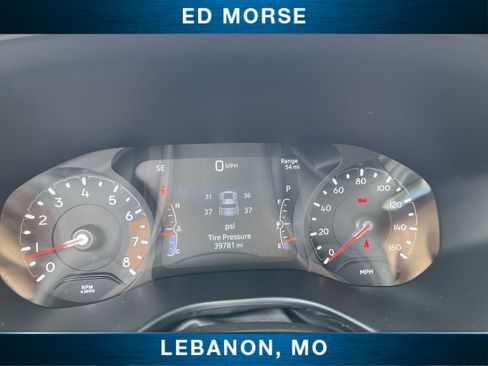 Used 2025 Jeep Compass Latitude w/ Convenience Group AWD/4WD image 12