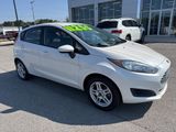 Used 2018 Ford Fiesta SE image 2